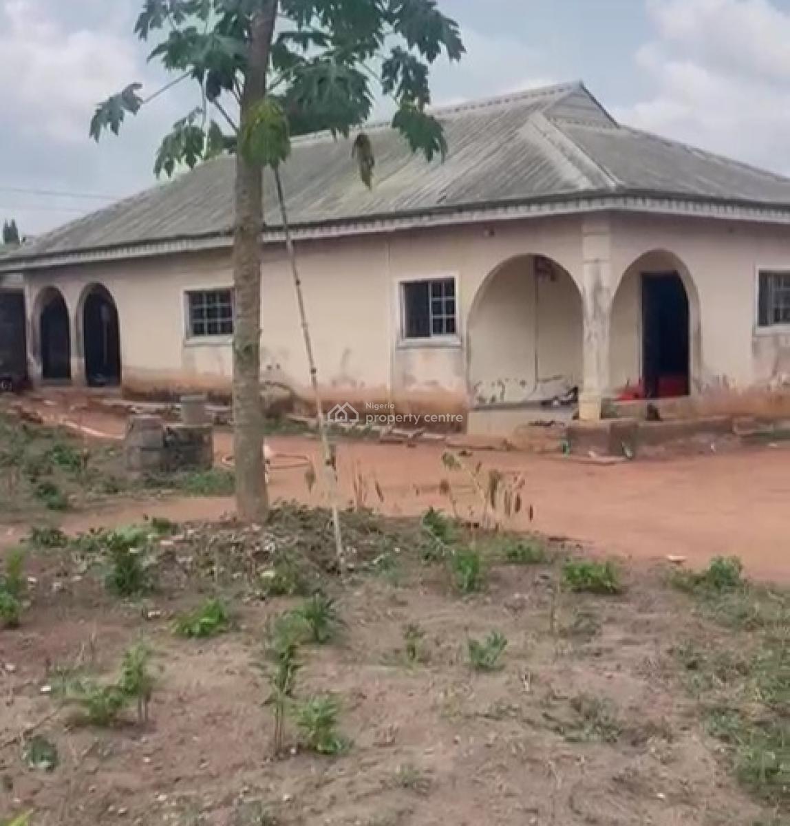 2bedroom Fenced and Gated on a 100ft By 300ft Land, Ulemon Road, Airport Road, Gra, Benin, Oredo, Edo, Land for Sale