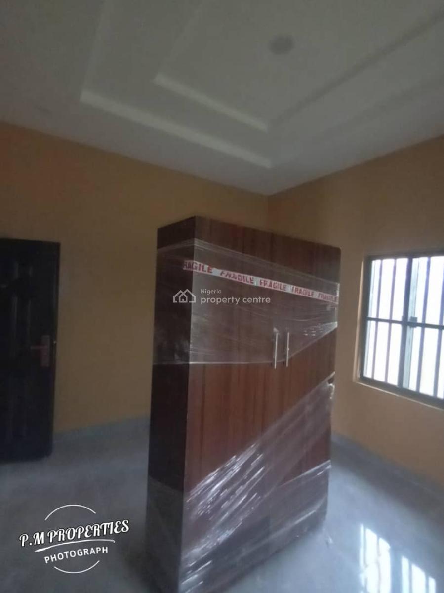 Nice 2 Bedrooms Flat, Ivory Garden Estate, Magboro, Ogun, Flat / Apartment for Rent