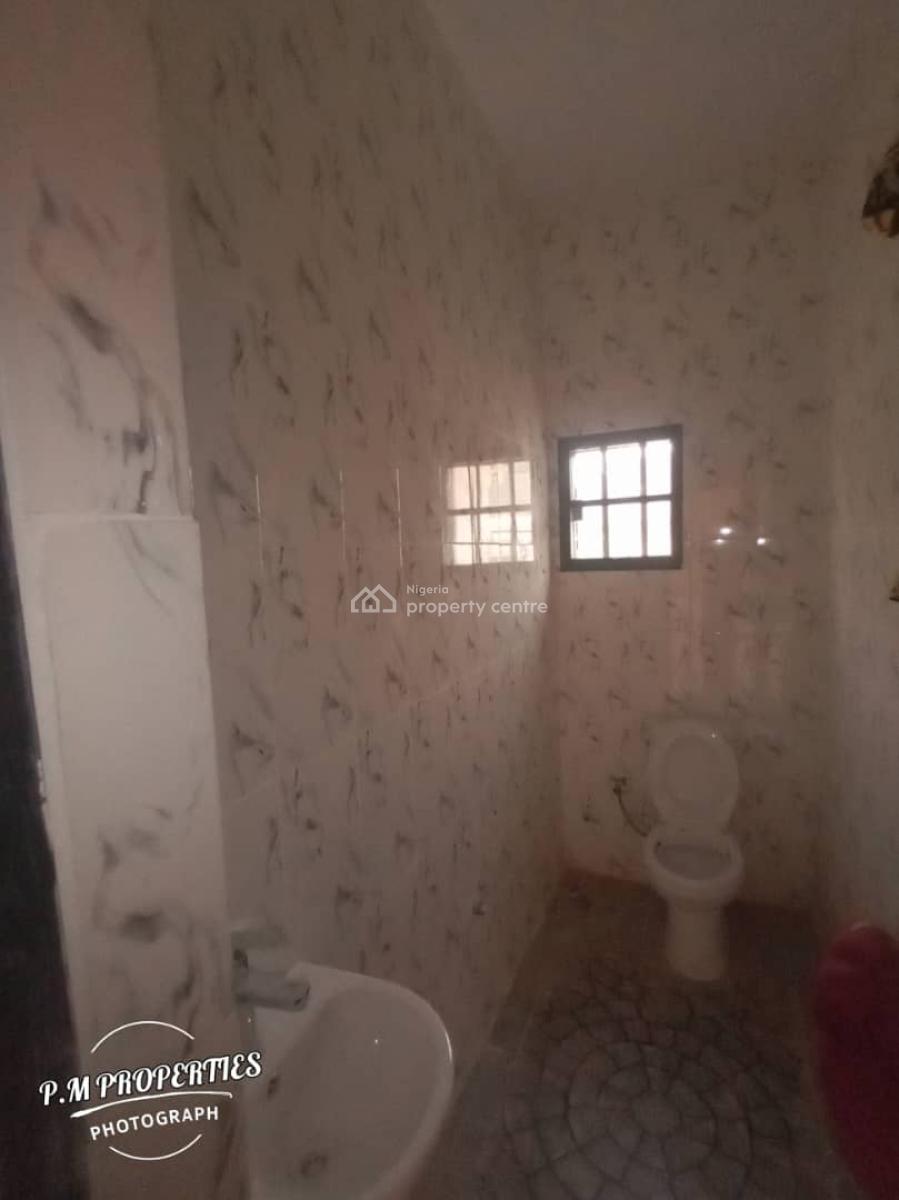 Nice 2 Bedrooms Flat, Ivory Garden Estate, Magboro, Ogun, Flat / Apartment for Rent