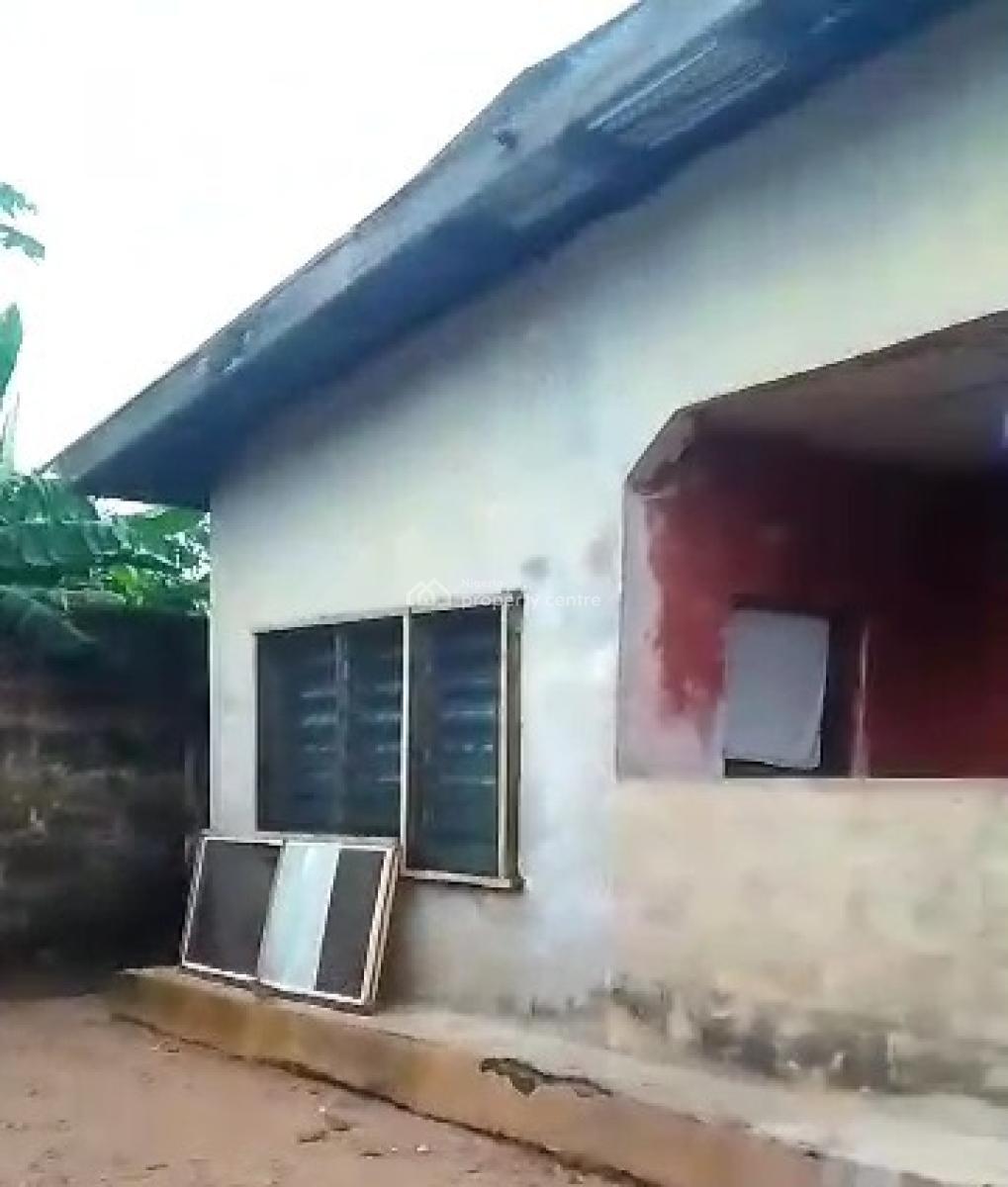 Bungalow on 100ft By 100ft Land, Benoni Road, Off Airport Road, Gra, Benin, Oredo, Edo, Land for Sale