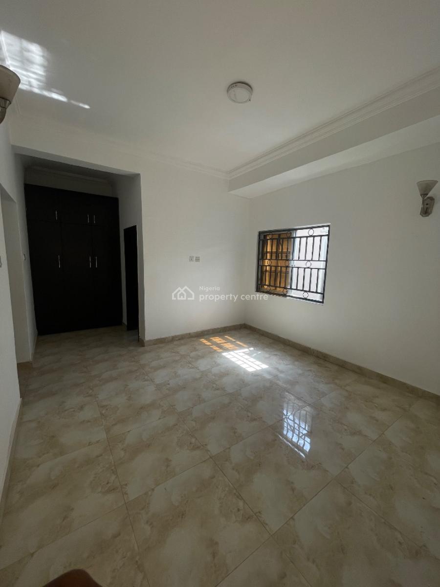 3 Bedroom Flat, Lekki Phase 1, Lekki, Lagos, Flat / Apartment for Rent