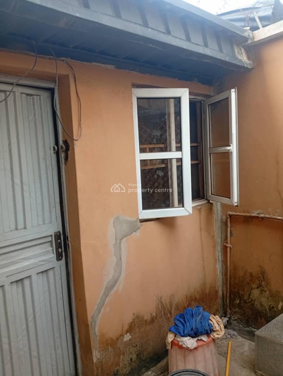 Room Self Contain, Magboro Happy People Estate, Magboro, Ogun, Self Contain (single Rooms) for Rent