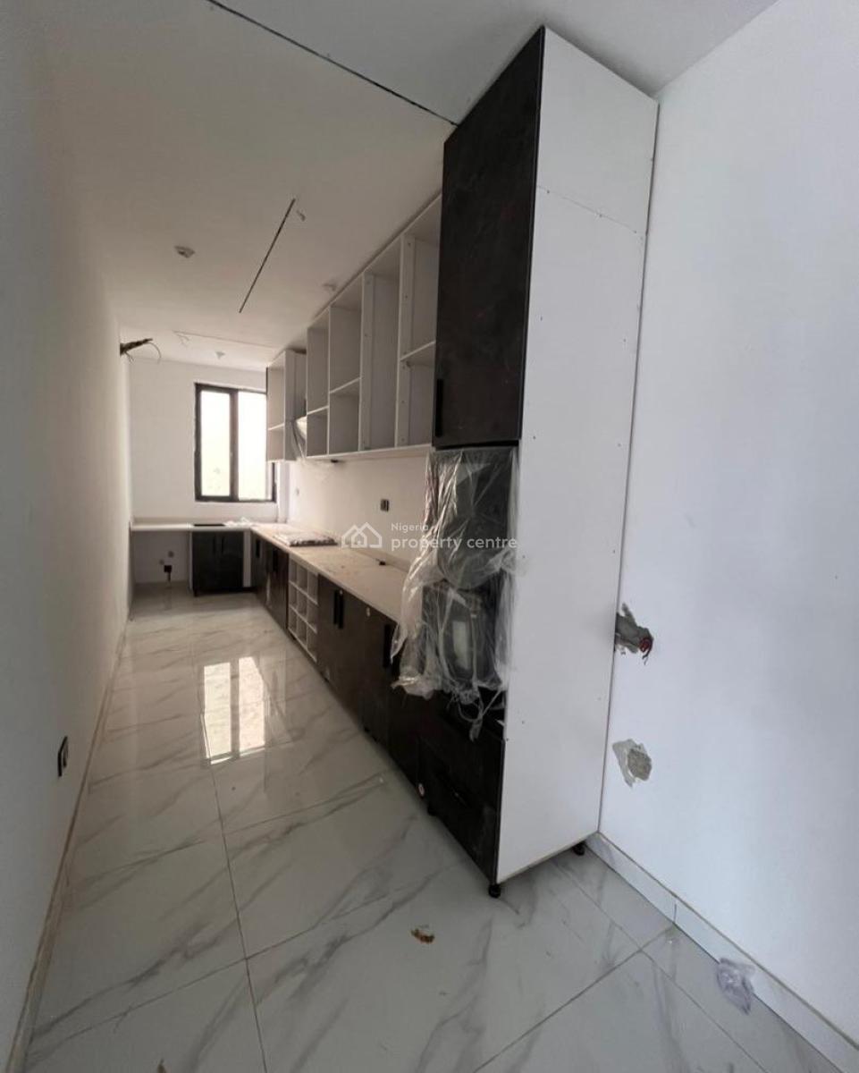 Lovely 2 Bedroom Apartment, Freedom Way, Lekki, Lagos, Block of Flats for Sale