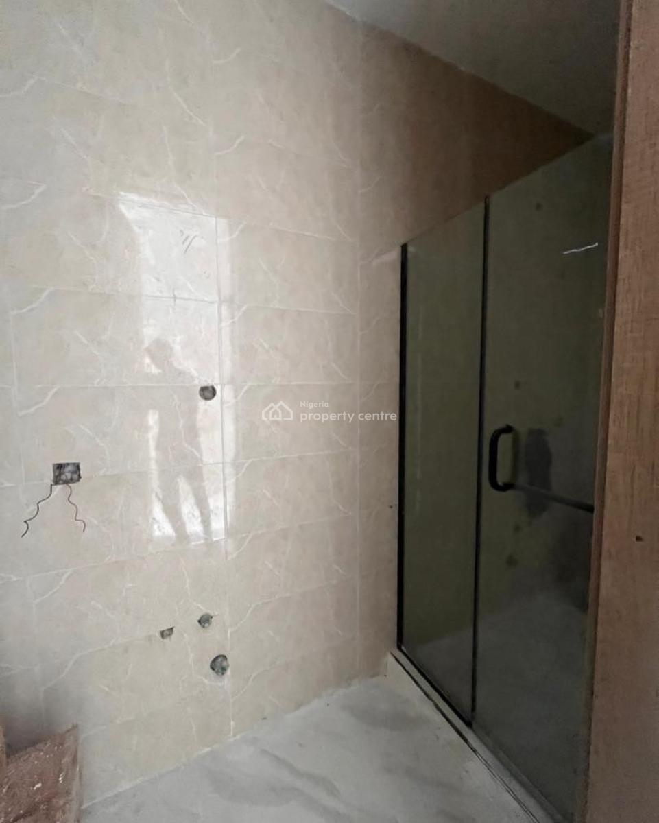 Lovely 2 Bedroom Apartment, Freedom Way, Lekki, Lagos, Block of Flats for Sale