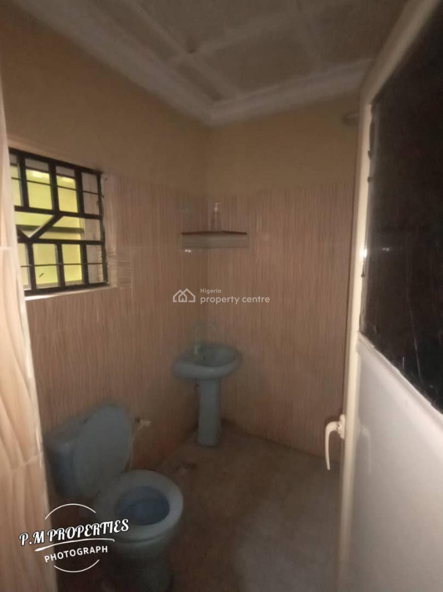 3 Bedroom Flat, Makogi, Magboro, Ogun, Flat / Apartment for Rent