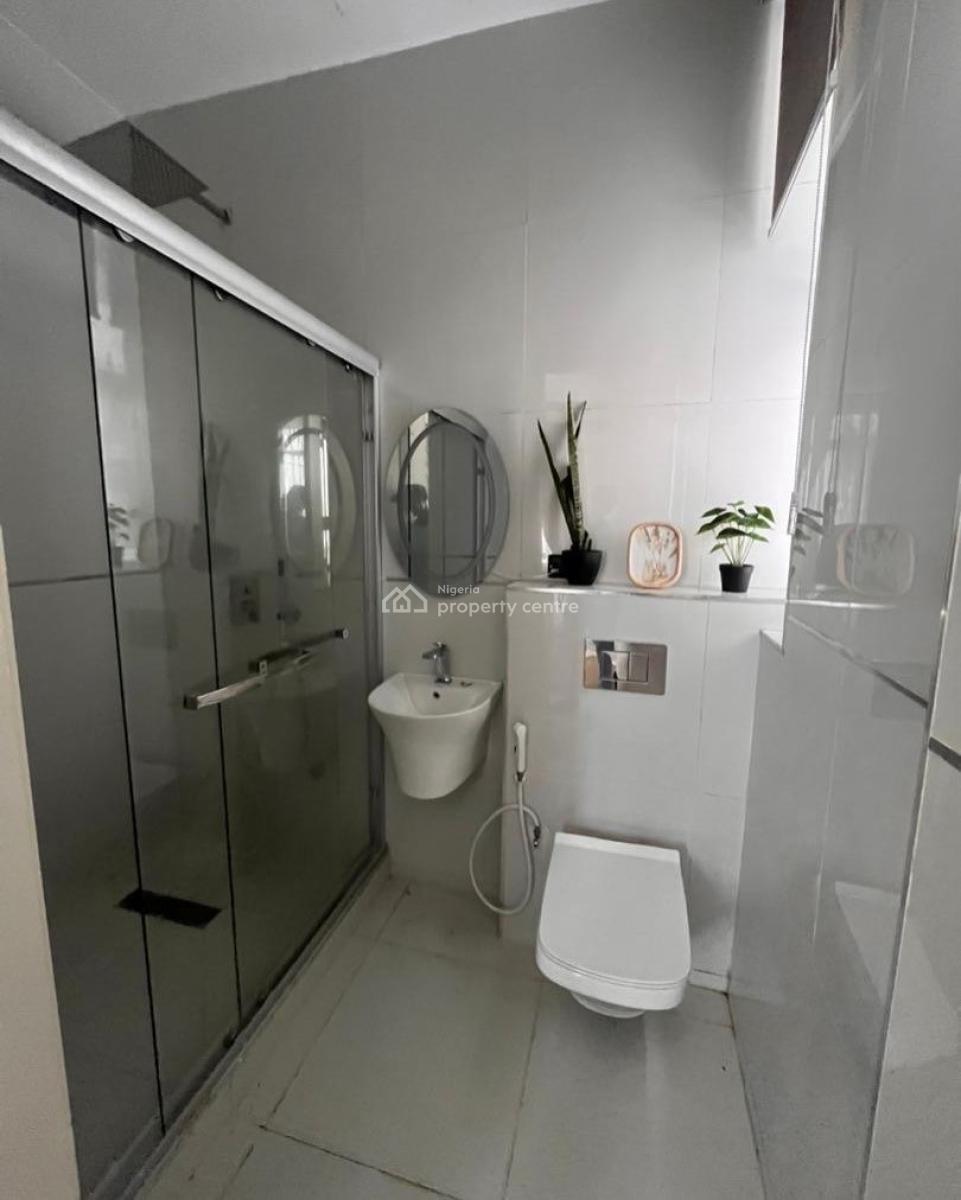 Lovely 2 Bedroom Apartment, Freedom Way, Lekki, Lagos, Block of Flats for Sale