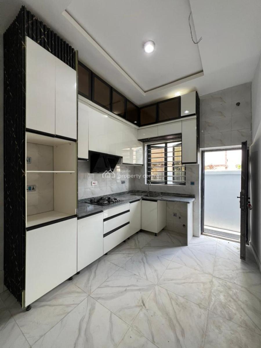 Luxury 2 Bedroom Apartment, Ogombo Road By Abraham Adesanya, Ajah, Lagos, Flat / Apartment for Rent