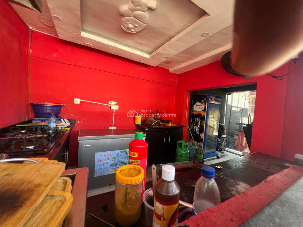 Shop Space, Emmanuel Abimbola Cole, Lekki Phase 1, Lekki, Lagos, Shop for Rent