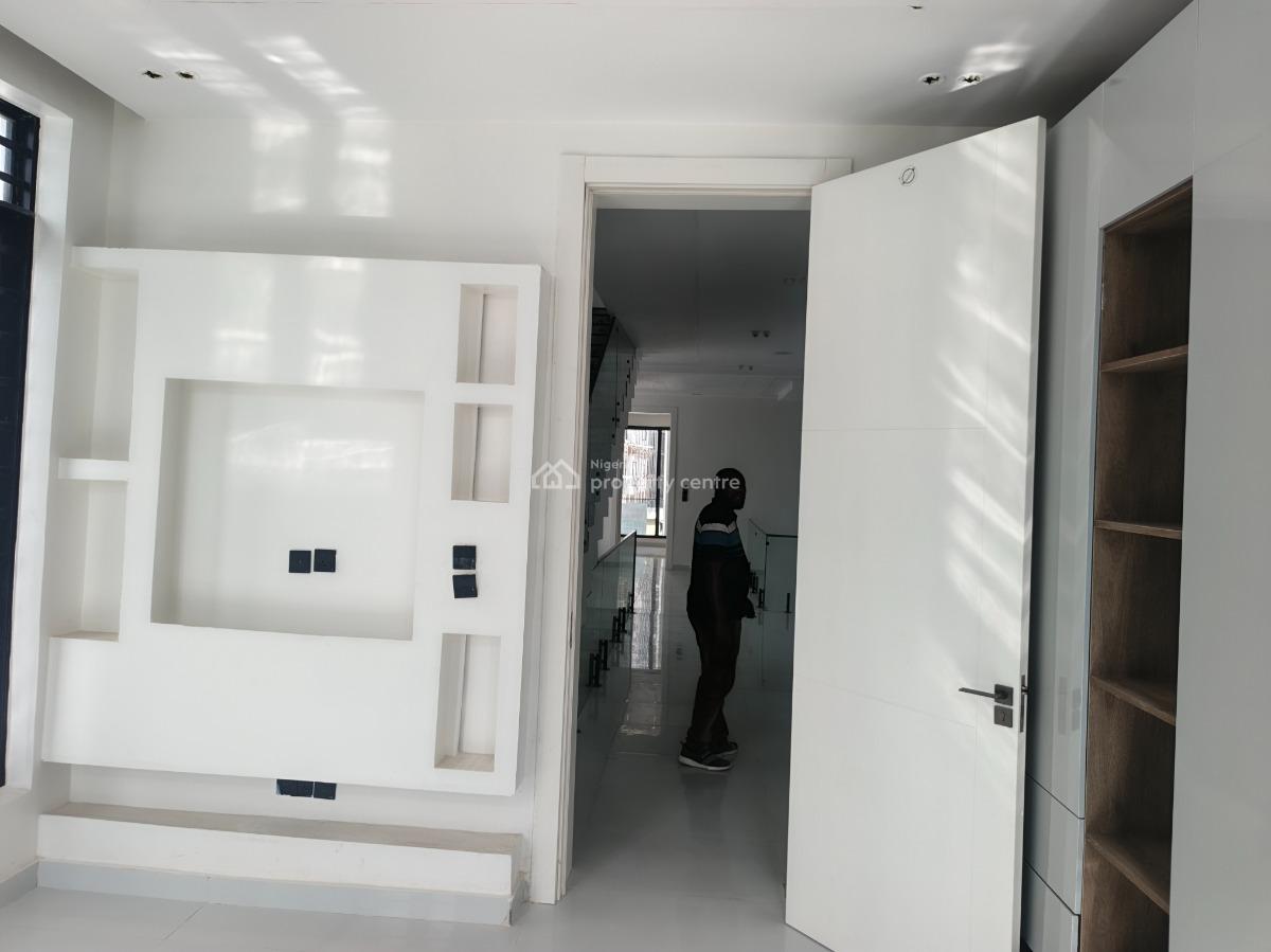 Luxury 5 Bedrooms Detained Smart Home with Pool & Bq, Off Freedom Way, Lekki Phase 1, Lekki, Lagos, Detached Duplex for Sale