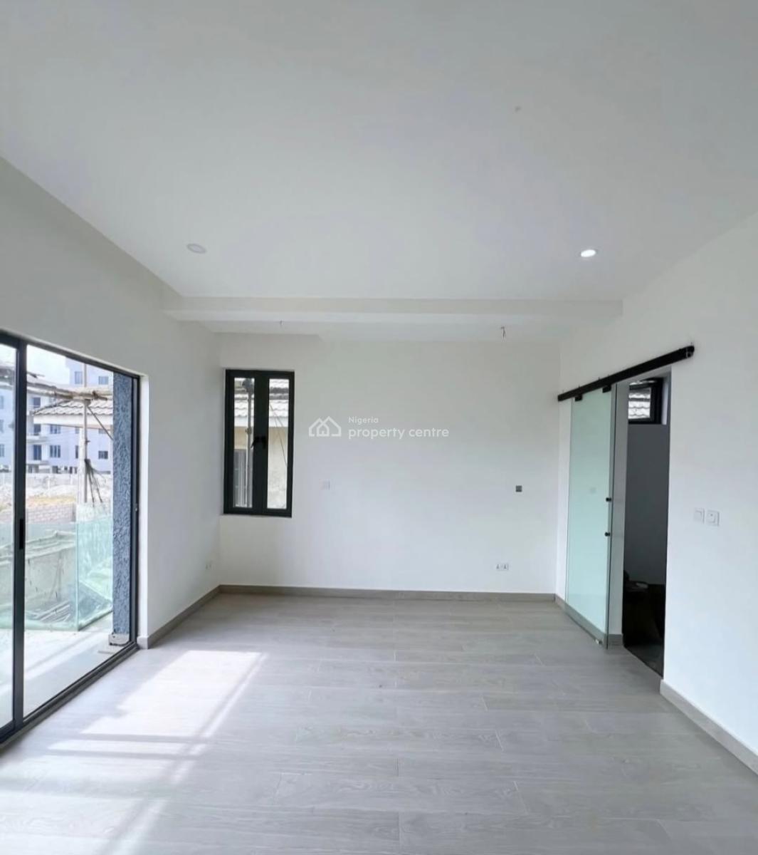 New and Serviced with 24/7 Power Supply 2 Bedroom En-suite Flat. It Wi, Ikate Elegushi, Lekki, Lagos, Flat / Apartment for Rent