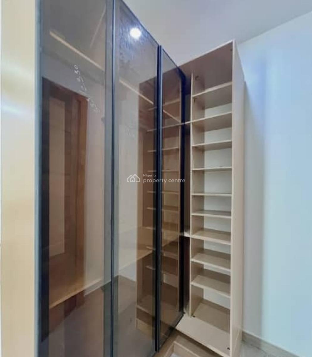 New and Serviced with 24/7 Power Supply 2 Bedroom En-suite Flat. It Wi, Ikate Elegushi, Lekki, Lagos, Flat / Apartment for Rent