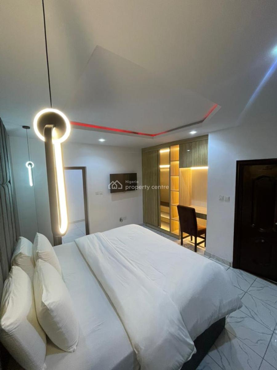 2 Bedroom Luxury Furnished Apartment, 2 Akinrele Close - Off Shasha Akowonjo Road, Akowonjo, Alimosho, Lagos, Flat / Apartment Short Let
