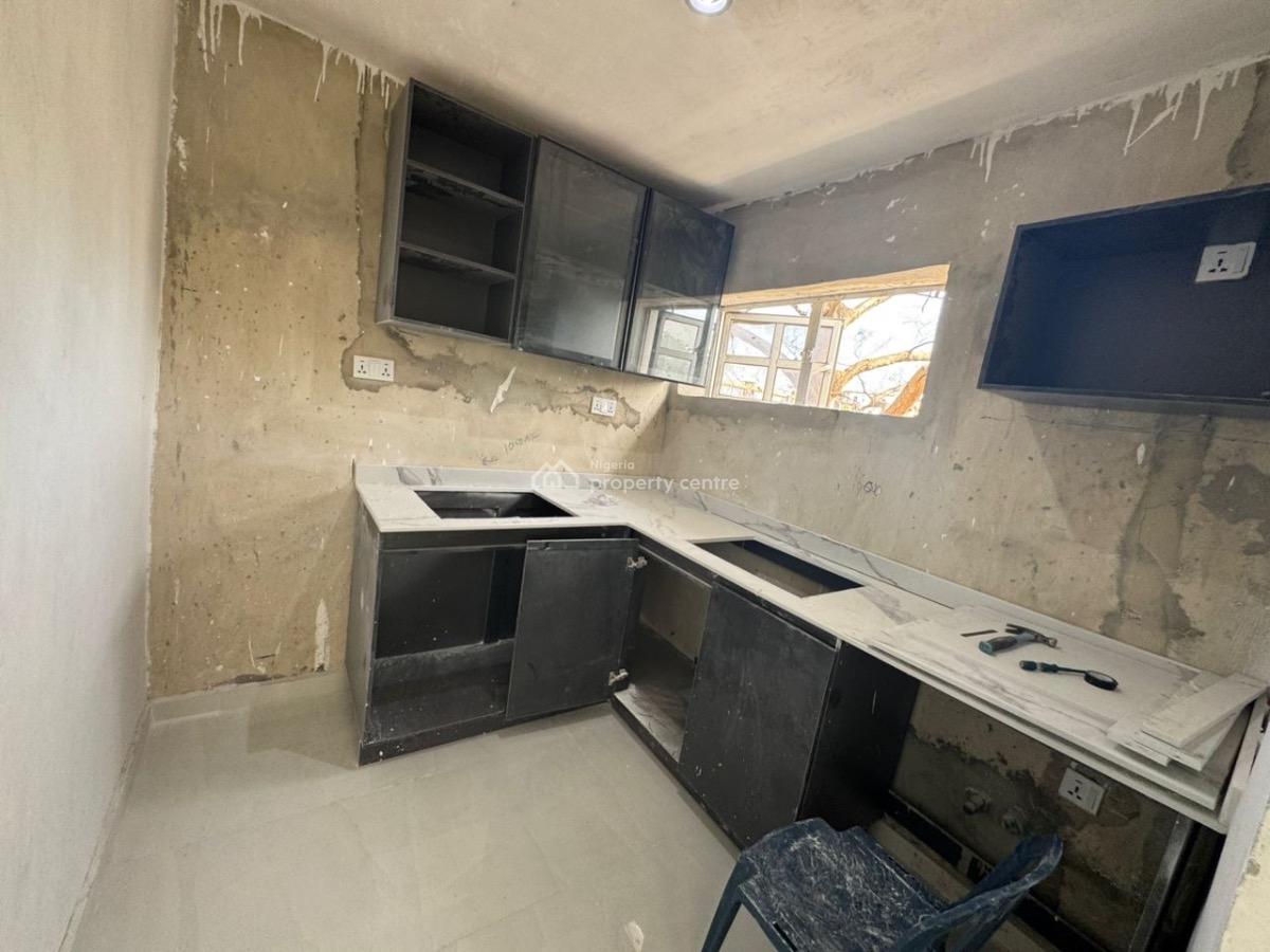 a Spacious Room and Parlor, Oniru, Victoria Island (vi), Lagos, Mini Flat (room and Parlour) for Rent