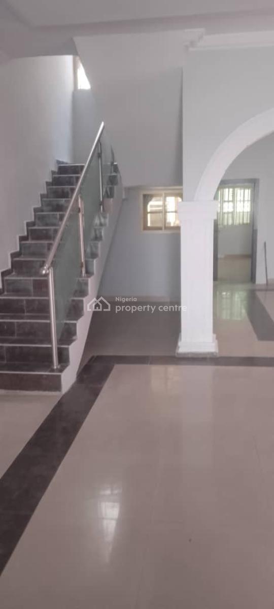 4 Bedrooms Semi Detached Duplex with a Bq, Lekki Phase 1, Lekki, Lagos, Semi-detached Duplex for Rent