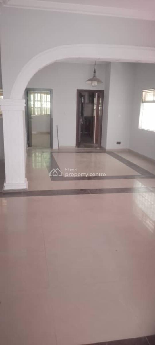 4 Bedrooms Semi Detached Duplex with a Bq, Lekki Phase 1, Lekki, Lagos, Semi-detached Duplex for Rent