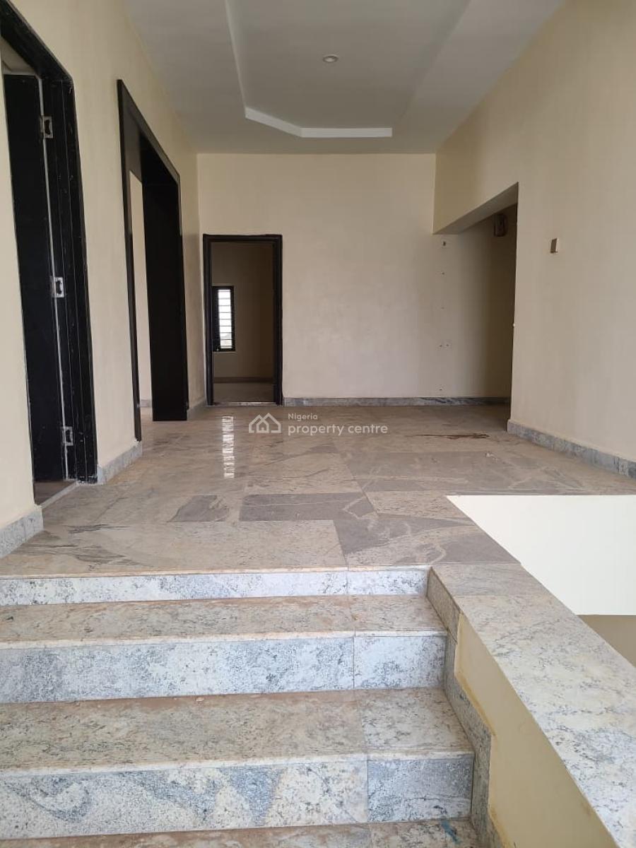 3bedroom Block of Flat, Standard Estate, Galadimawa, Abuja, Flat / Apartment for Rent