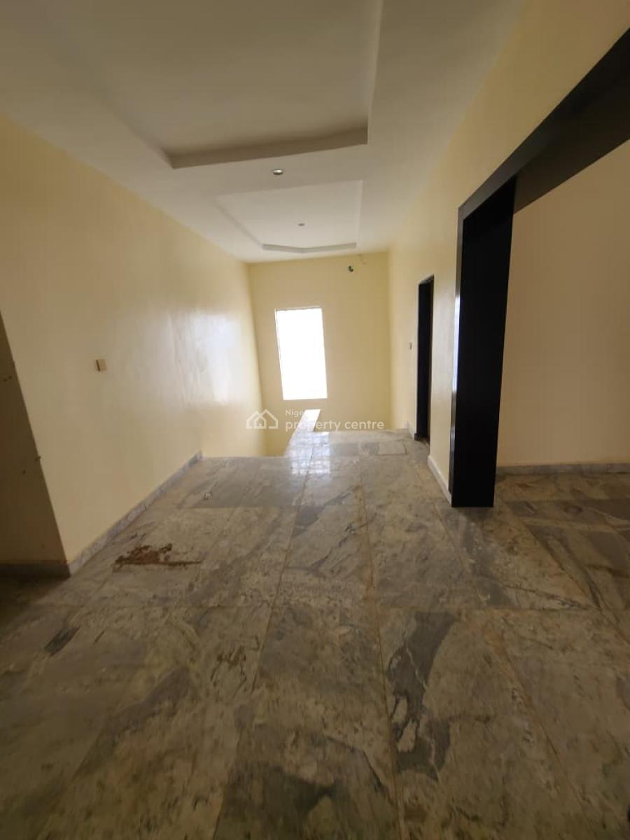 2bedroom Apartment, Standard Estate, Galadimawa, Abuja, Flat / Apartment for Rent