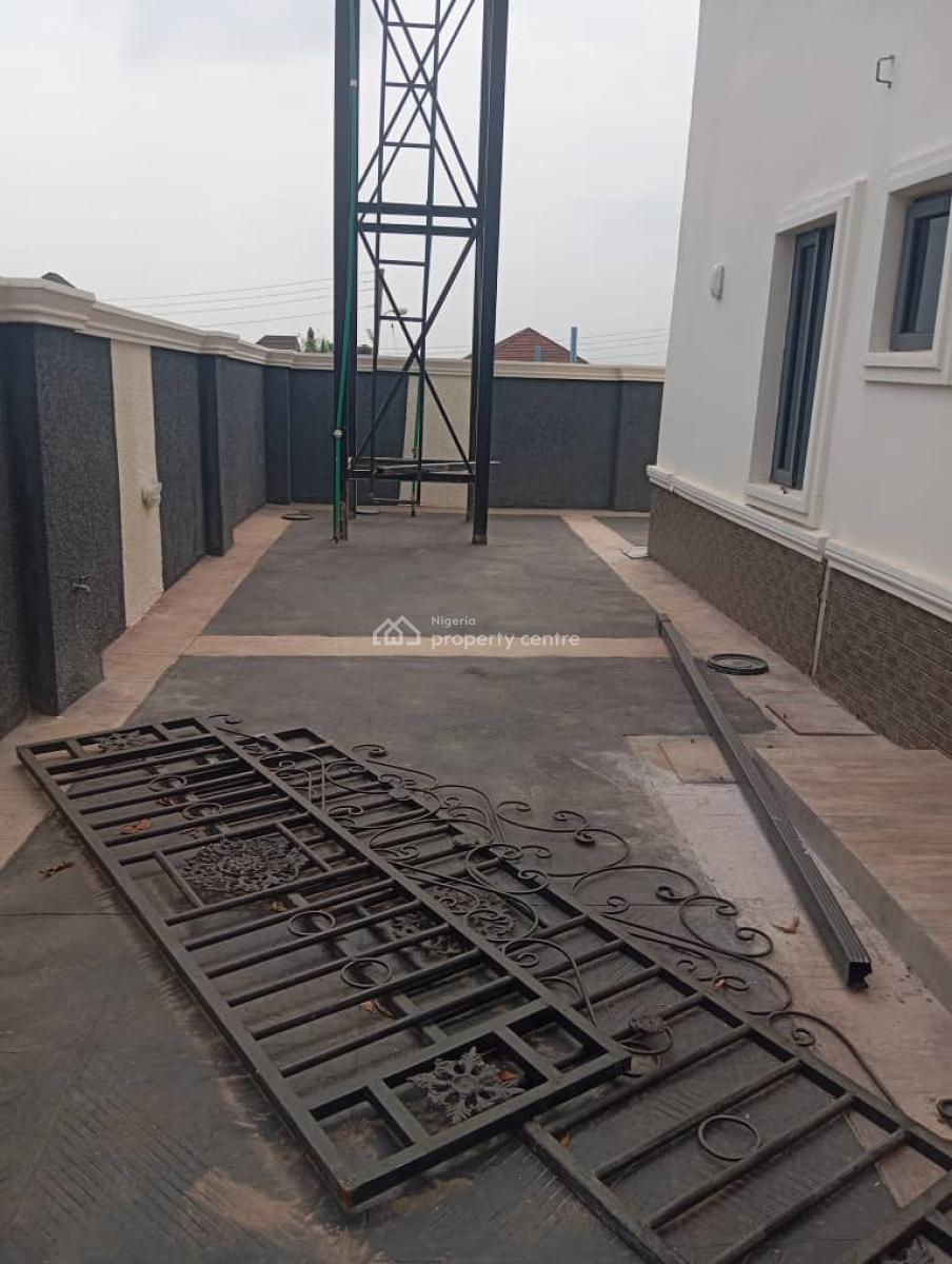 2bedroom Apartment, Standard Estate, Galadimawa, Abuja, Flat / Apartment for Rent