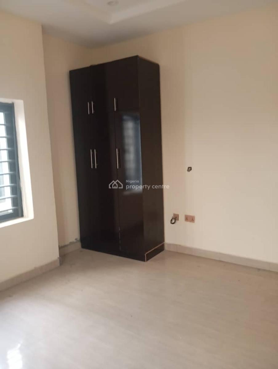 2bedroom Apartment, Standard Estate, Galadimawa, Abuja, Flat / Apartment for Rent