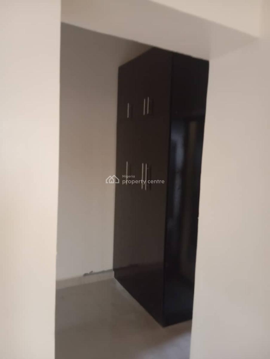 2bedroom Apartment, Standard Estate, Galadimawa, Abuja, Flat / Apartment for Rent