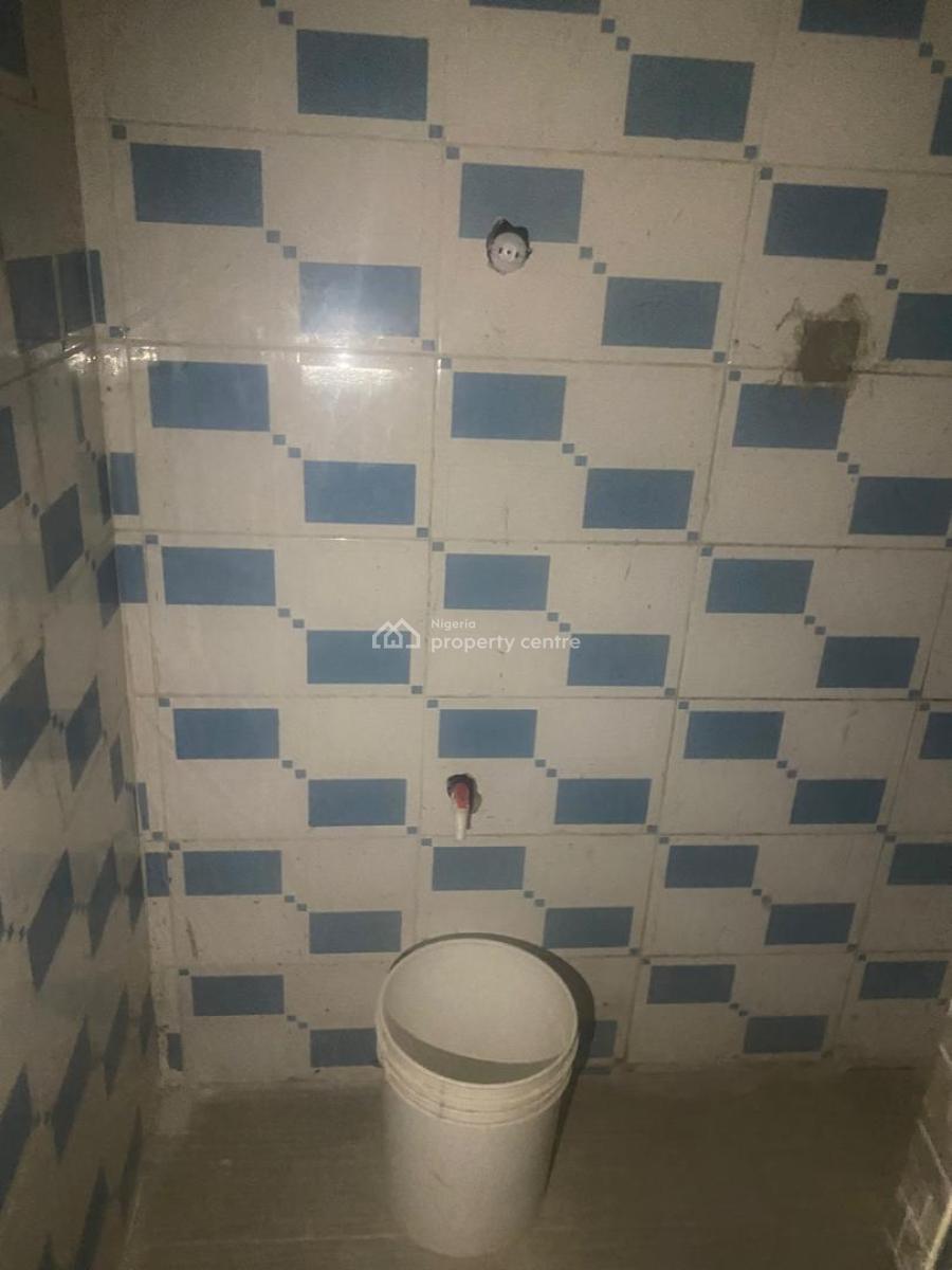 Fantastic One Room Selfcontain, Atlantic View Estate, Alpha Beach Road, New-road Bustop, Igbo Efon, Lekki, Lagos, Self Contain (single Rooms) for Rent