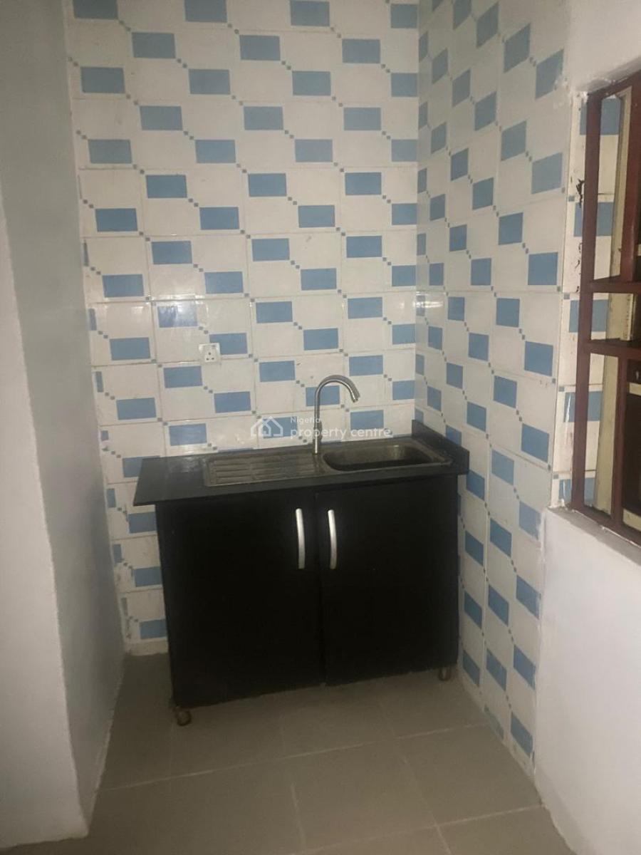 Fantastic One Room Selfcontain, Atlantic View Estate, Alpha Beach Road, New-road Bustop, Igbo Efon, Lekki, Lagos, Self Contain (single Rooms) for Rent