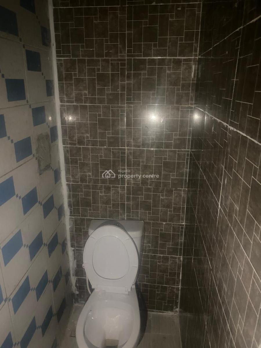 a Nice Room Self Contain, Lekki, Lagos, Self Contain (single Rooms) for Rent