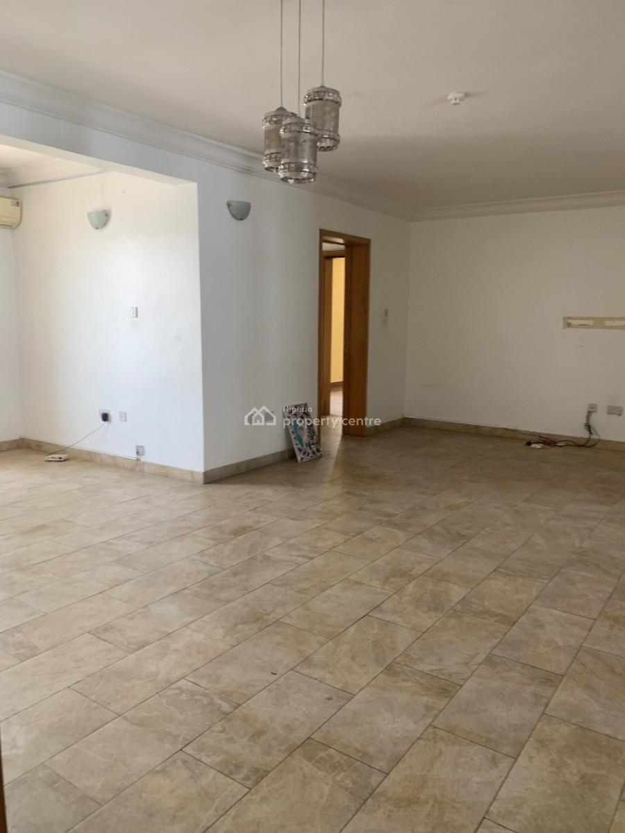 3bedroom Luxurious Apartment with a Bq in an Estate, Lekki Phase 1, Lekki Lagos, Lekki Phase 1, Lekki, Lagos, Flat / Apartment for Rent