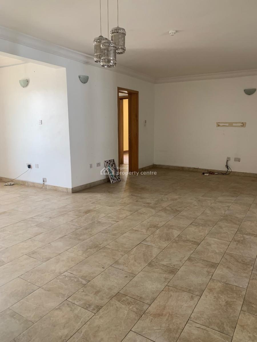 3bedroom Luxurious Apartment with a Bq in an Estate, Lekki Phase 1, Lekki Lagos, Lekki Phase 1, Lekki, Lagos, Flat / Apartment for Rent