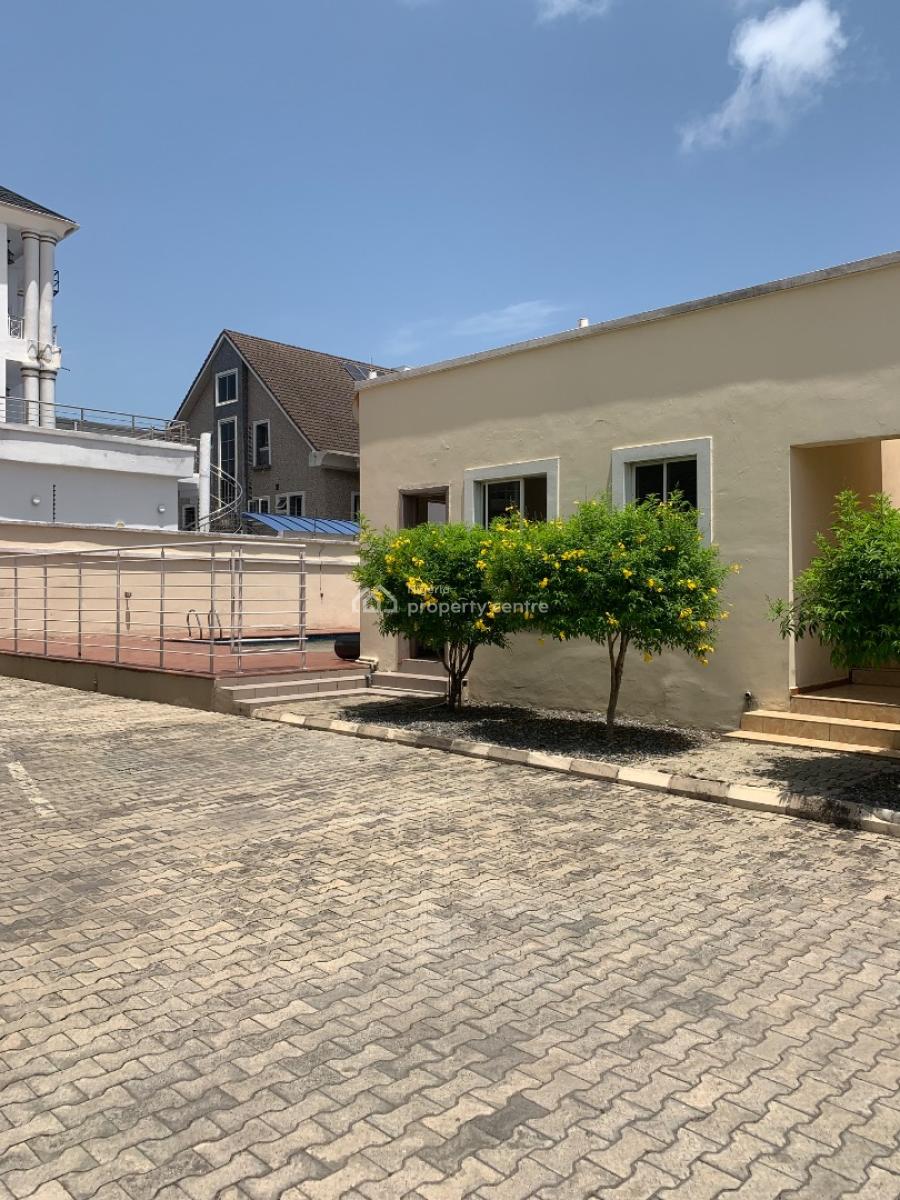 3bedroom Luxurious Apartment with a Bq in an Estate, Lekki Phase 1, Lekki Lagos, Lekki Phase 1, Lekki, Lagos, Flat / Apartment for Rent