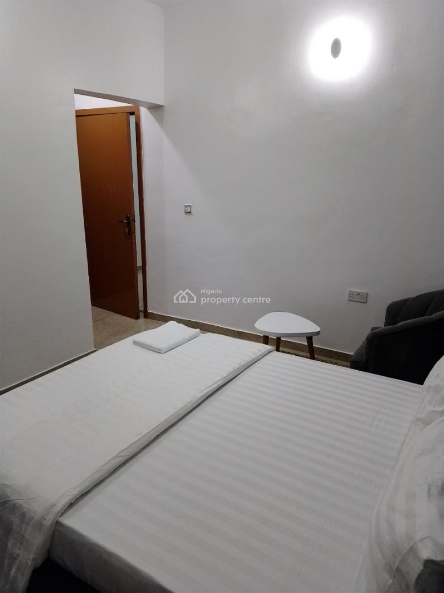 Well Furnished 3 Bedroom Flat 2nd Floor, Prime Waters Garden 2, Lekki, Lagos, Flat / Apartment for Rent