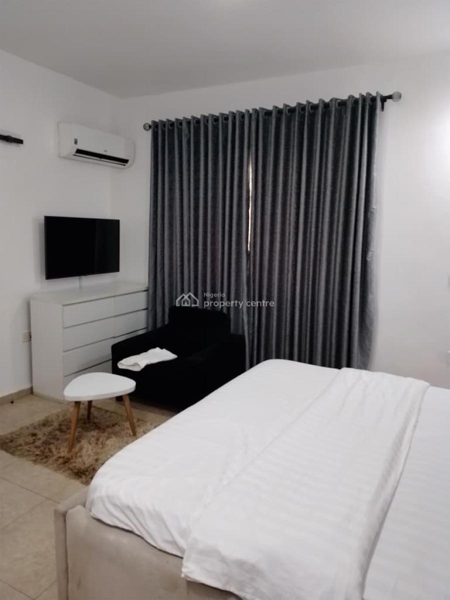 Well Furnished 3 Bedroom Flat 2nd Floor, Prime Waters Garden 2, Lekki, Lagos, Flat / Apartment for Rent