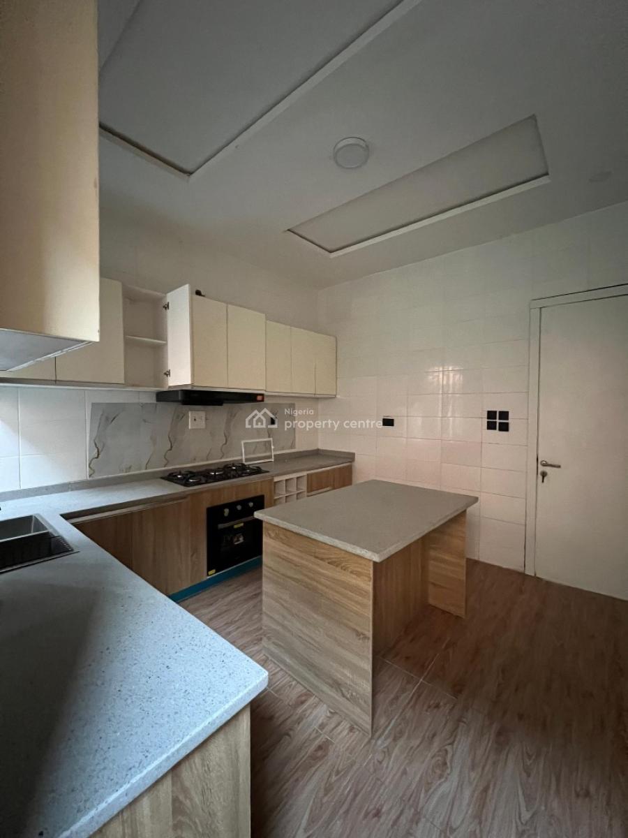 4bedroom Terrace Duplex, Mobil Road, Ilaje, Ajah, Lagos, Terraced Duplex for Rent