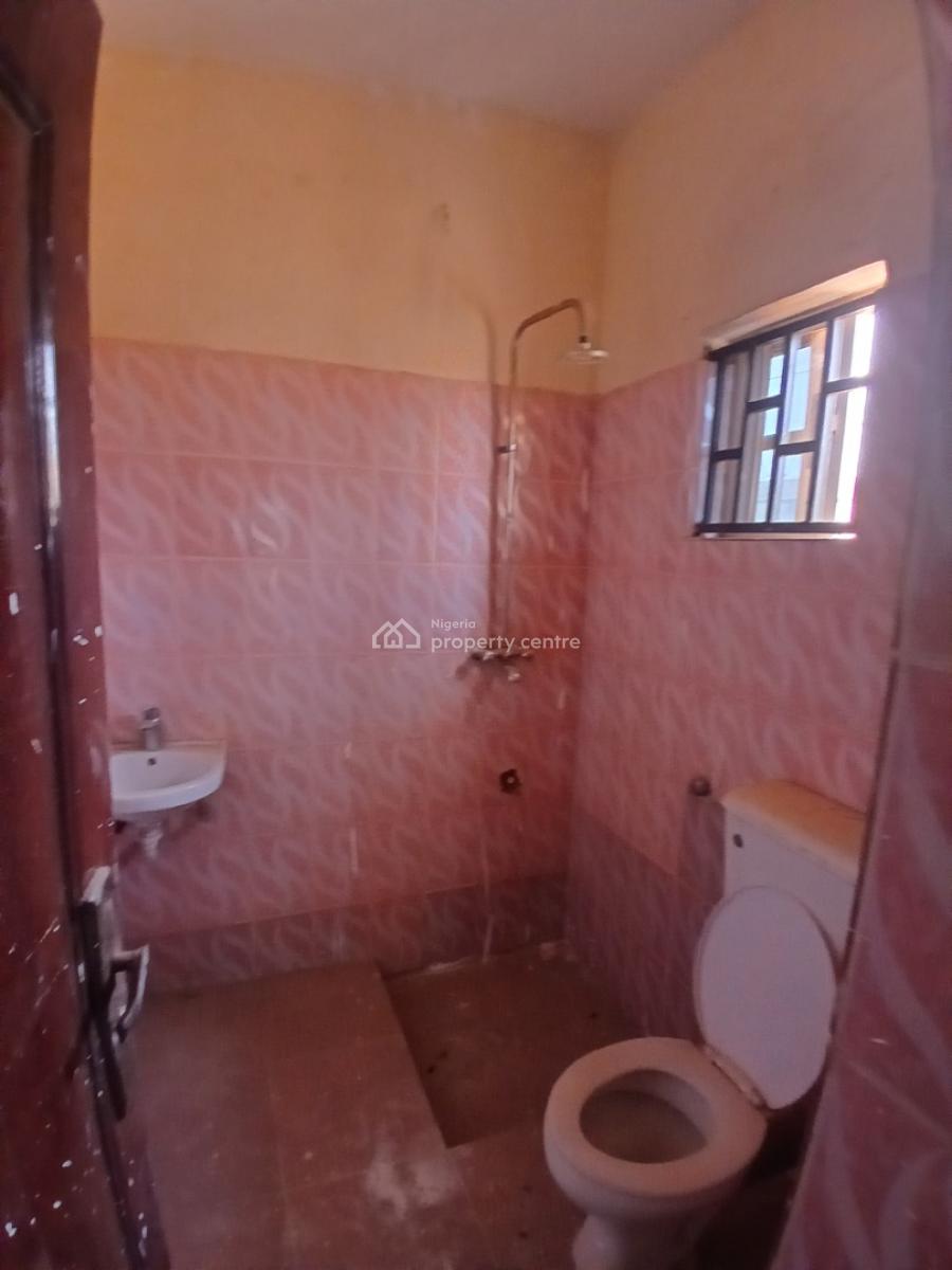 Luxury 2 Bedrooms, 3 Toilets, All Rooms En Suite, Dawaki, Gwarinpa, Abuja, Flat / Apartment for Rent