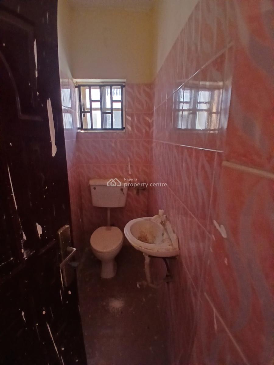 Luxury 2 Bedrooms, 3 Toilets, All Rooms En Suite, Dawaki, Gwarinpa, Abuja, Flat / Apartment for Rent