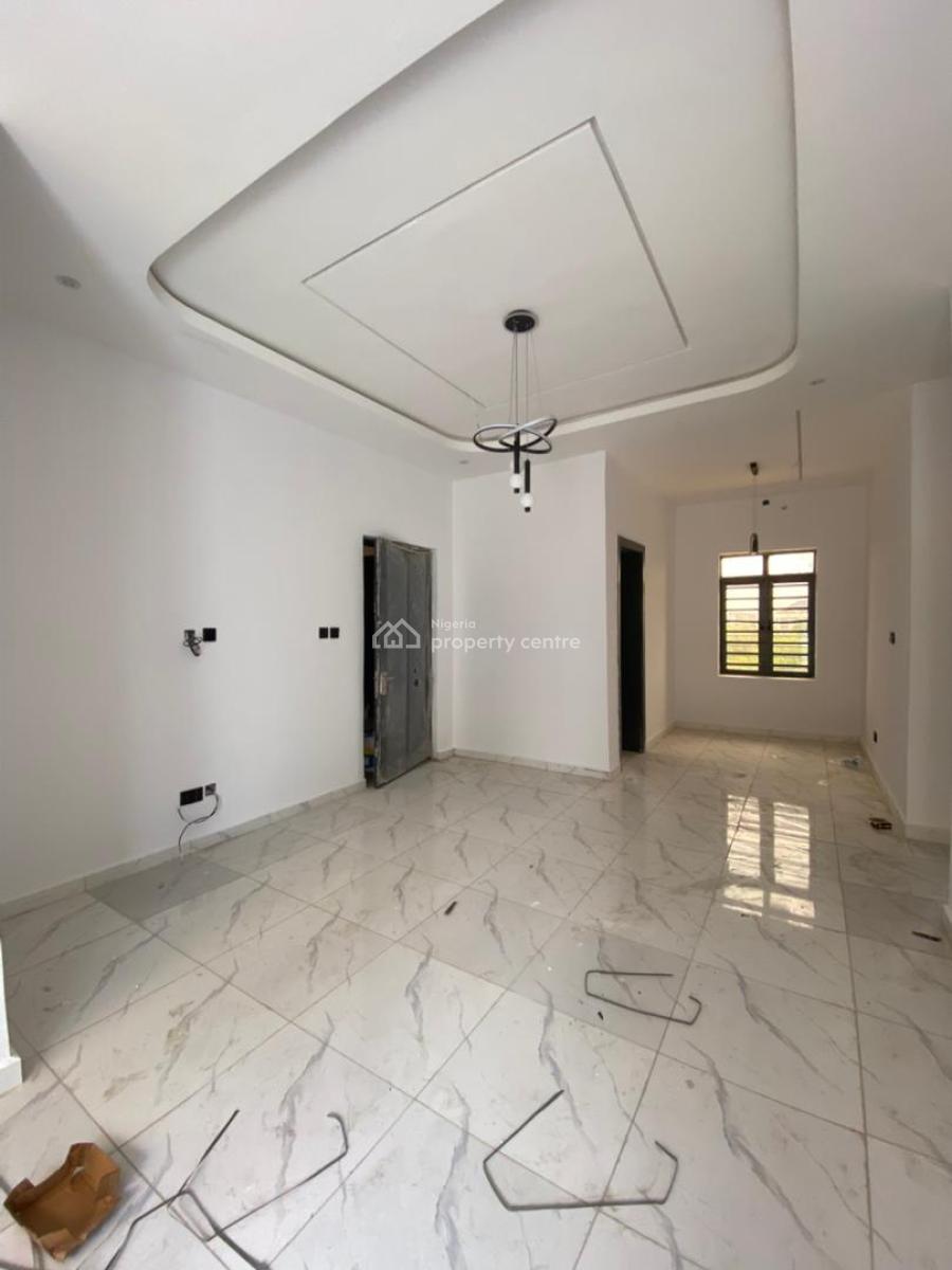 Breath Taking 2 Bedroom Apartment with a Gym & Swimming Pool, Abraham Adesanya, Ajah, Lagos, Flat / Apartment for Sale