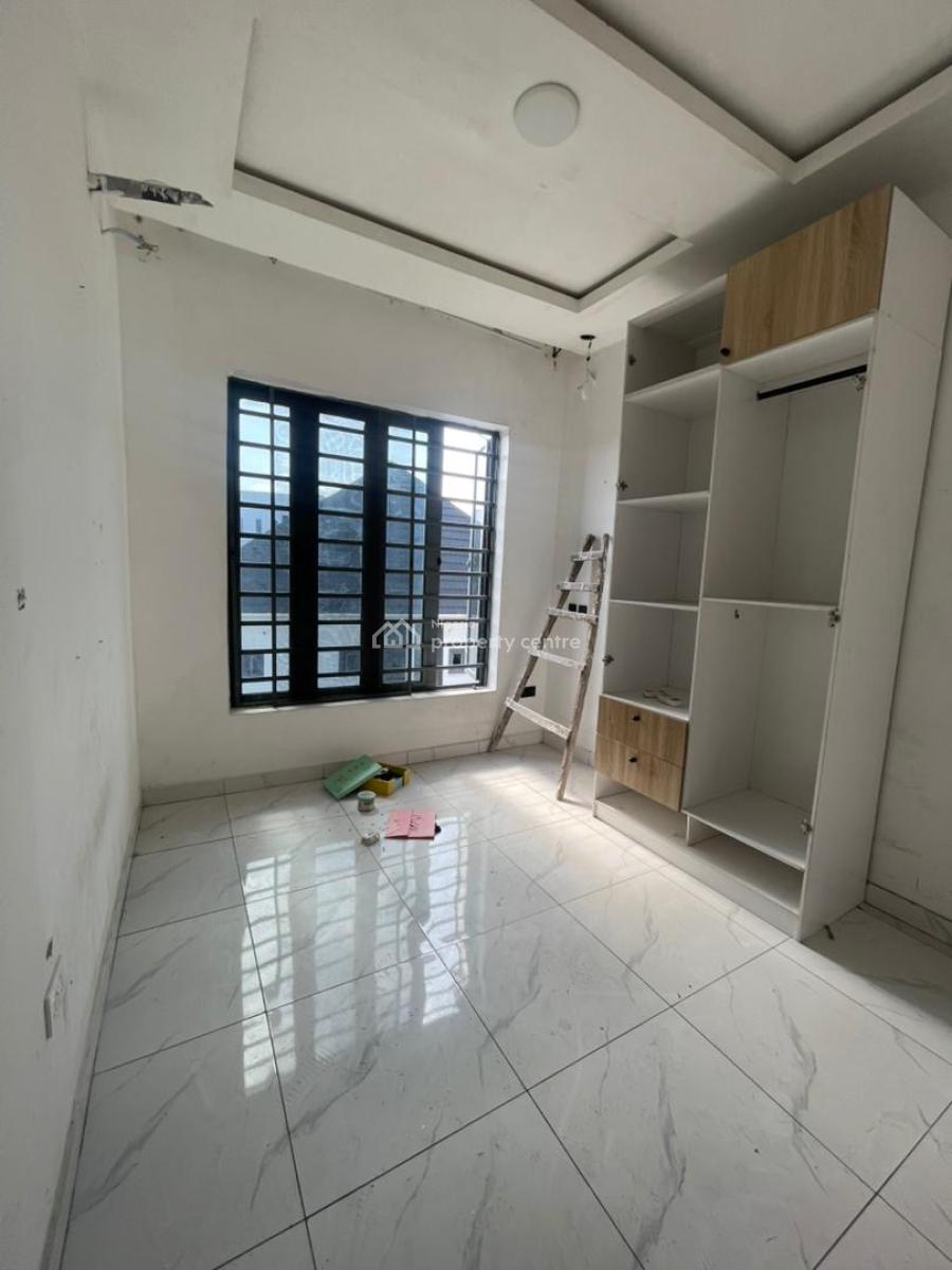 2bedroom Service Apartment, Ologolo, Lekki, Lagos, Flat / Apartment for Rent