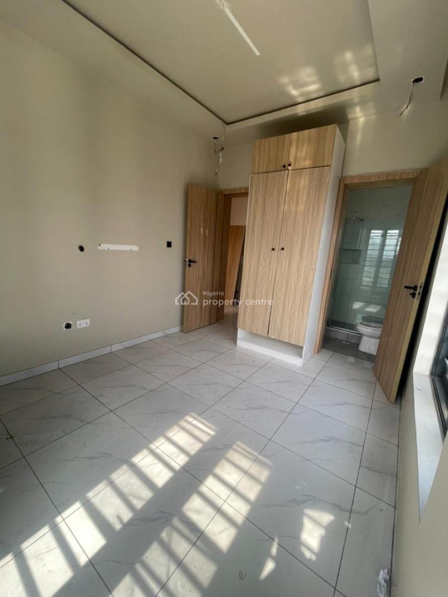 2bedroom Service Apartment, Ologolo, Lekki, Lagos, Flat / Apartment for Rent