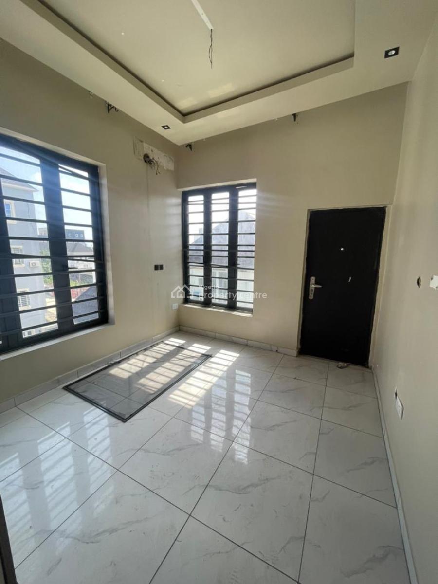 2bedroom Service Apartment, Ologolo, Lekki, Lagos, Flat / Apartment for Rent