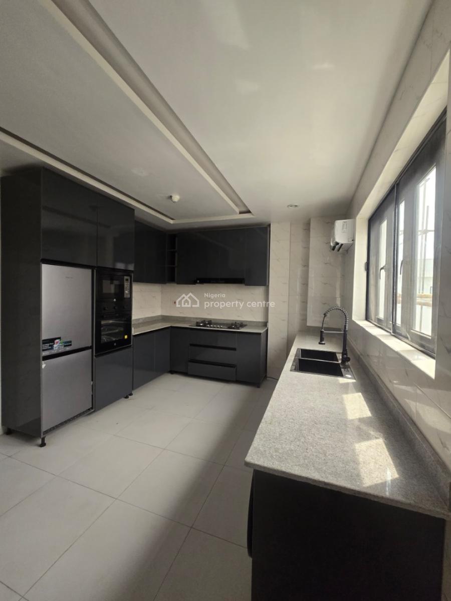 Exquisite Modern Designed Serviced 2 Bedroom Flat, Lekki Phase 1, Lekki, Lagos, Flat / Apartment for Sale