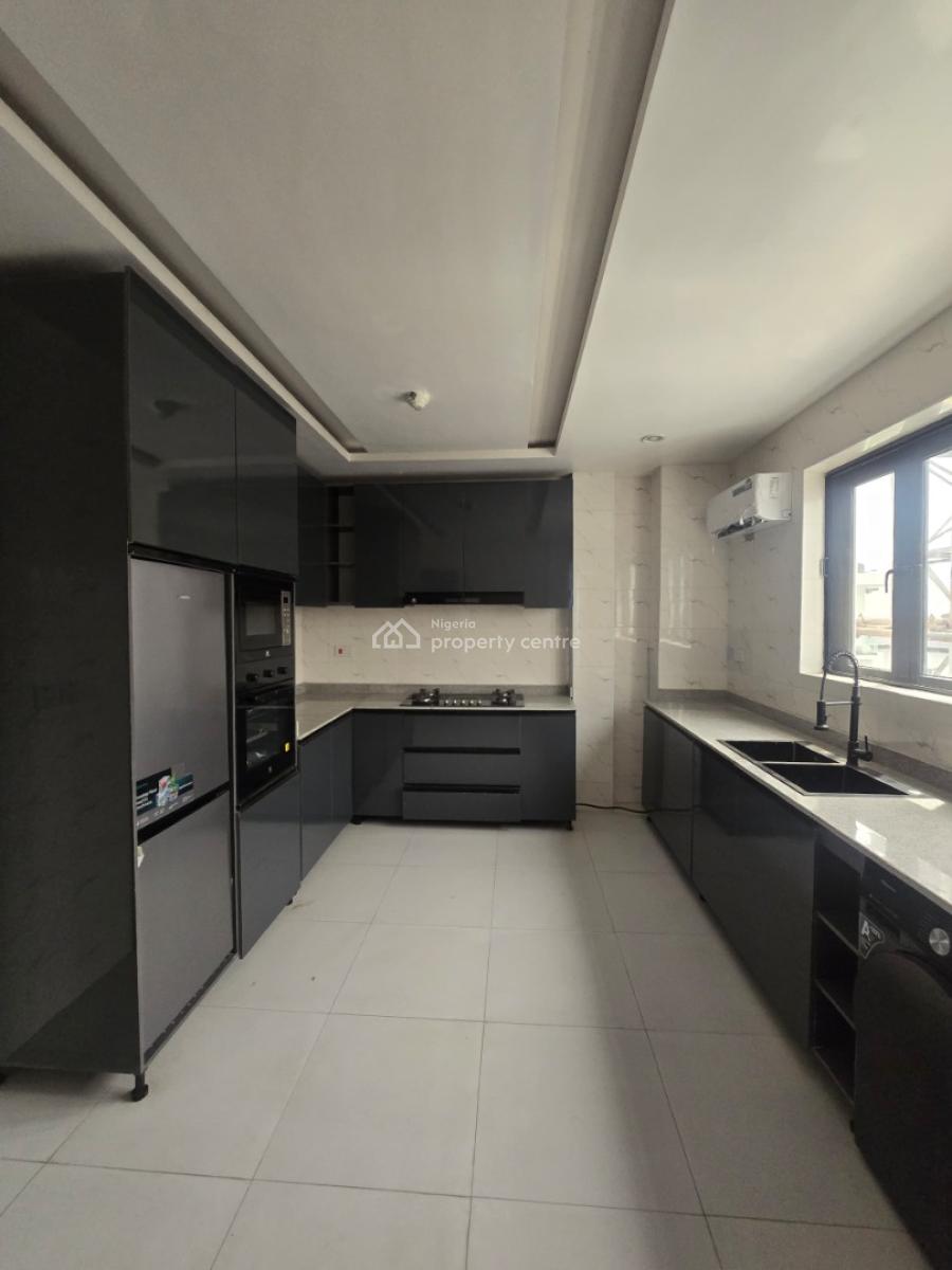 Exquisite Modern Designed Serviced 2 Bedroom Flat, Lekki Phase 1, Lekki, Lagos, Flat / Apartment for Sale