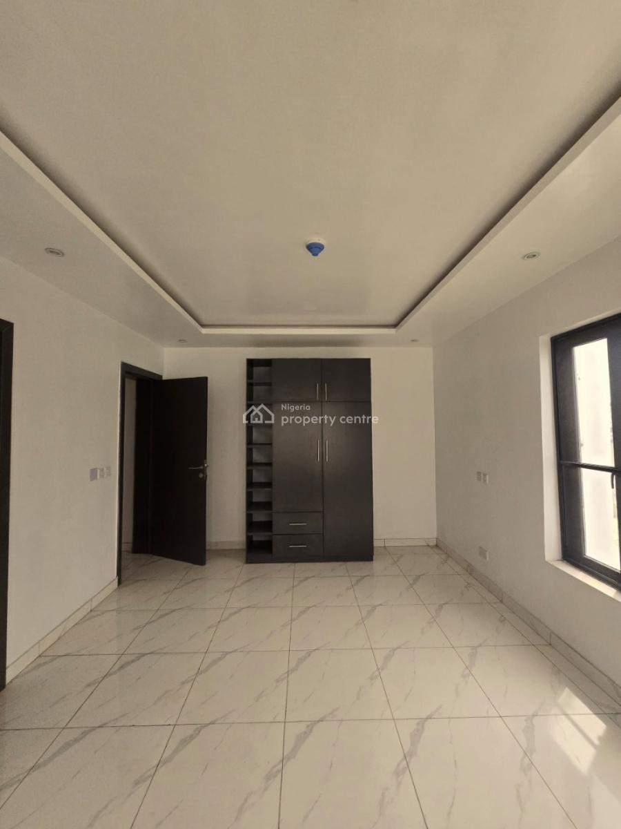 Exquisite Modern Designed Serviced 2 Bedroom Flat, Lekki Phase 1, Lekki, Lagos, Flat / Apartment for Sale