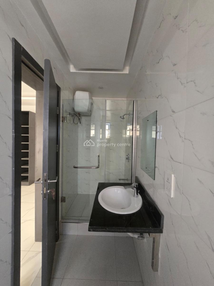 Exquisite Modern Designed Serviced 2 Bedroom Flat, Lekki Phase 1, Lekki, Lagos, Flat / Apartment for Sale