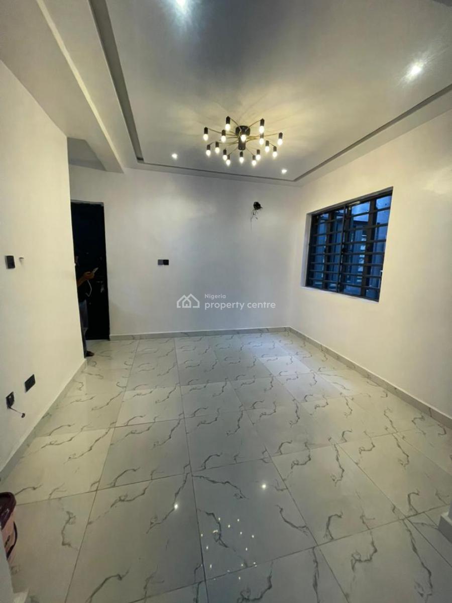 Fully Serviced 2 Bedroom Apartment, Ologolo, Lekki, Lagos, Flat / Apartment for Rent