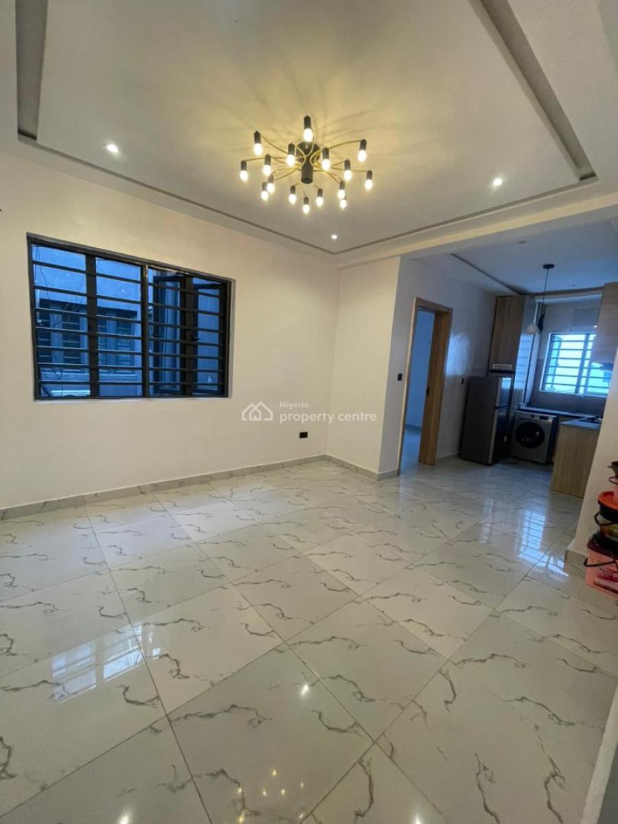 Fully Serviced 2 Bedroom Apartment, Ologolo, Lekki, Lagos, Flat / Apartment for Rent