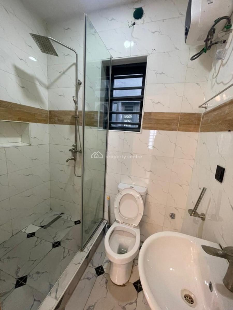 Fully Serviced 2 Bedroom Apartment, Ologolo, Lekki, Lagos, Flat / Apartment for Rent