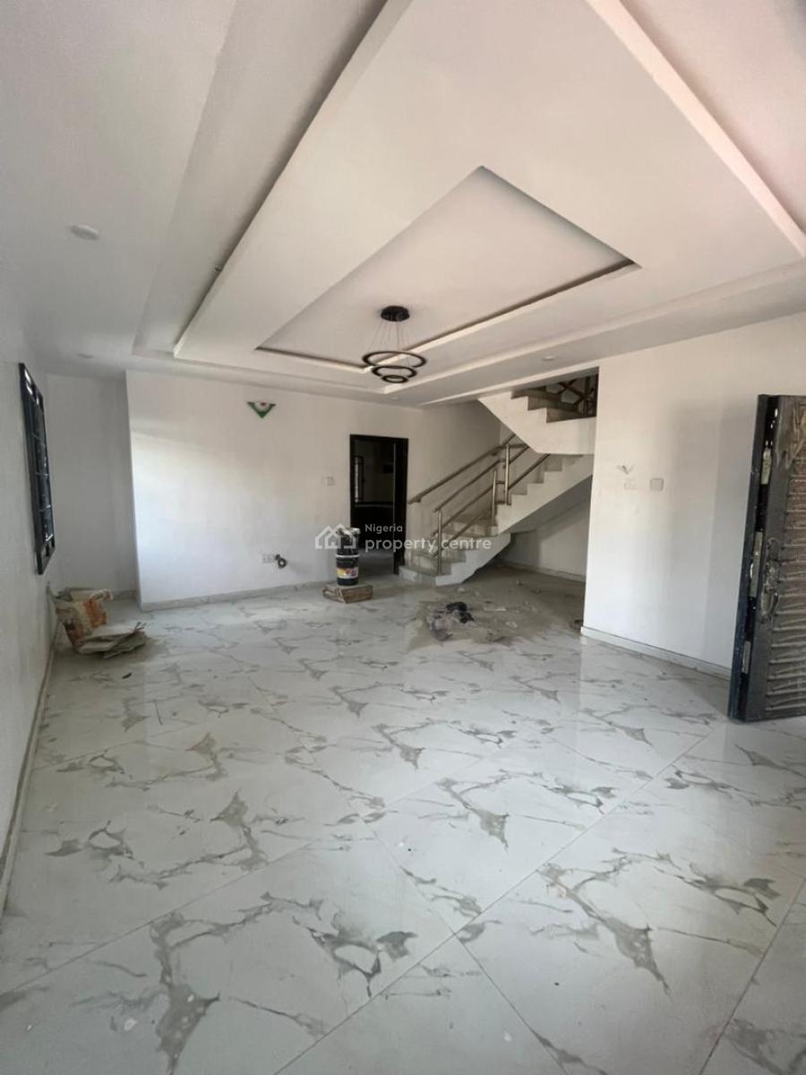3 Bedroom Terrace Duplex with Bq, Ologolo, Lekki, Lagos, Terraced Duplex for Rent