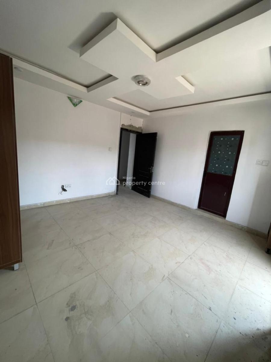 3 Bedroom Terrace Duplex with Bq, Ologolo, Lekki, Lagos, Terraced Duplex for Rent