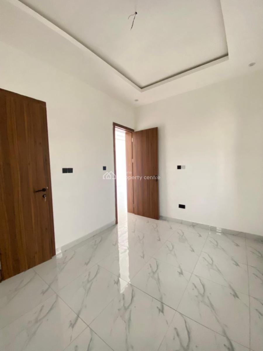 Gorgeous 2 Bedroom Apartment with a Gym and Swimming Pool, Abraham Adesanya, Ajah, Lagos, Flat / Apartment for Sale