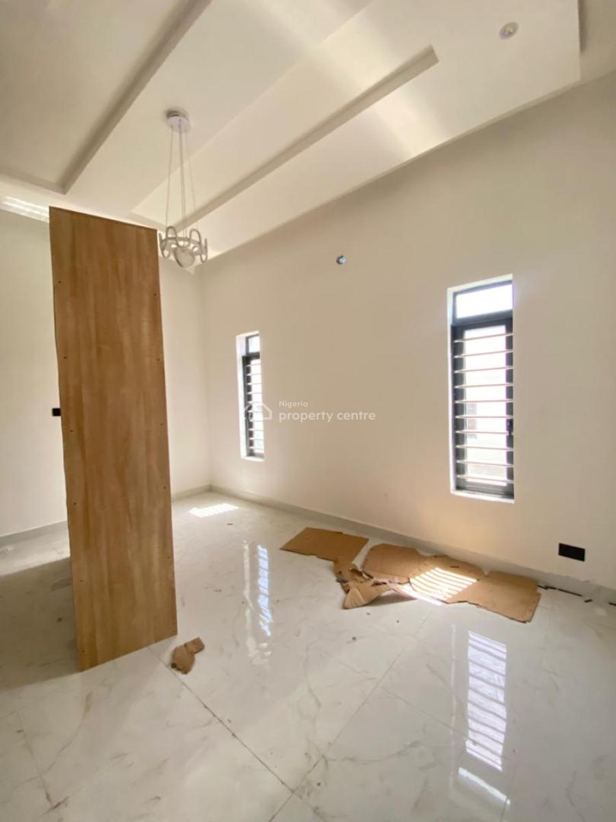 Stunning 2 Bedroom Apartment in a Secured Estate, Abraham Adesanya, Ajah, Lagos, Flat / Apartment for Sale